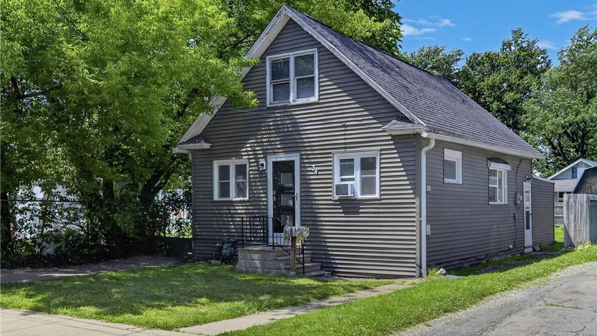 Property at 34 Loretta Street, Tonawanda, NY 14150 2