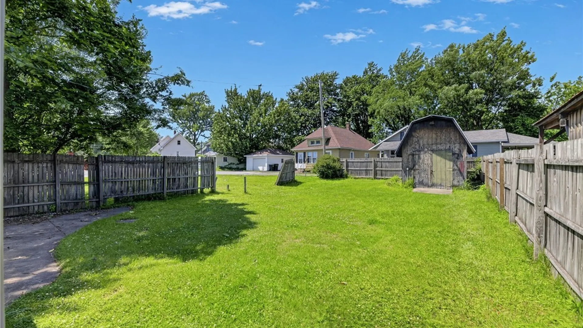 Property at 34 Loretta Street, Tonawanda, NY 14150 37