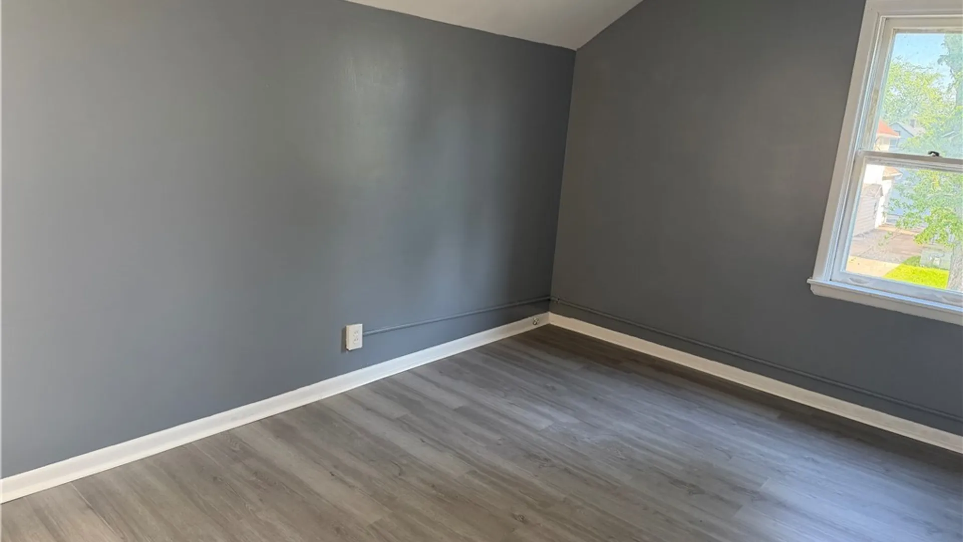 Property at 211 Shirley Avenue, Buffalo, NY 14215 11