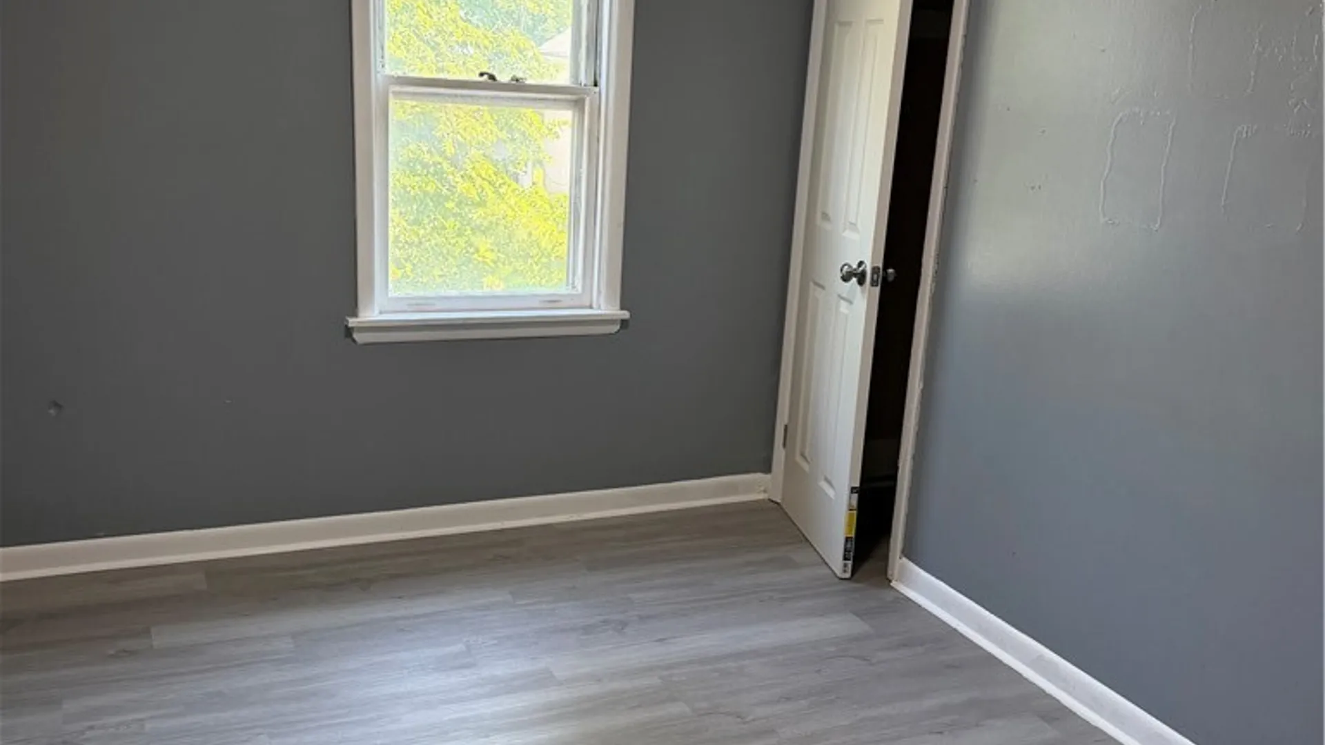 Property at 211 Shirley Avenue, Buffalo, NY 14215 15