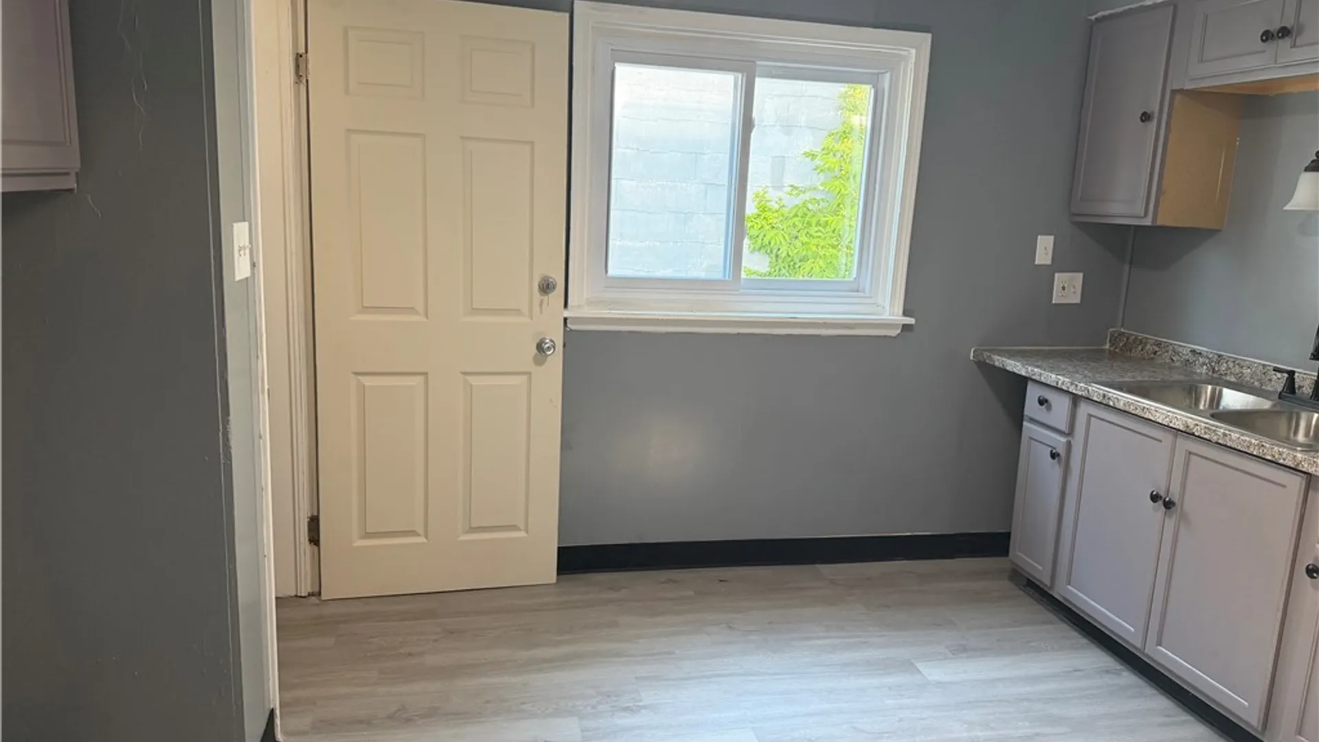 Property at 211 Shirley Avenue, Buffalo, NY 14215 6
