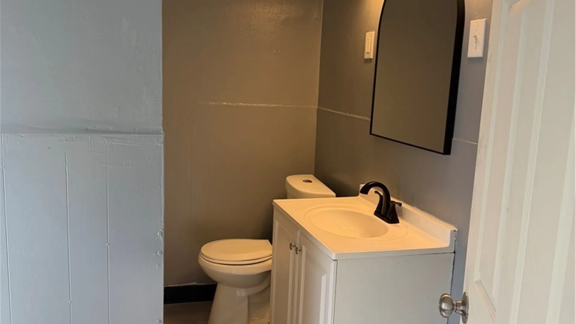 Property at 211 Shirley Avenue, Buffalo, NY 14215 8