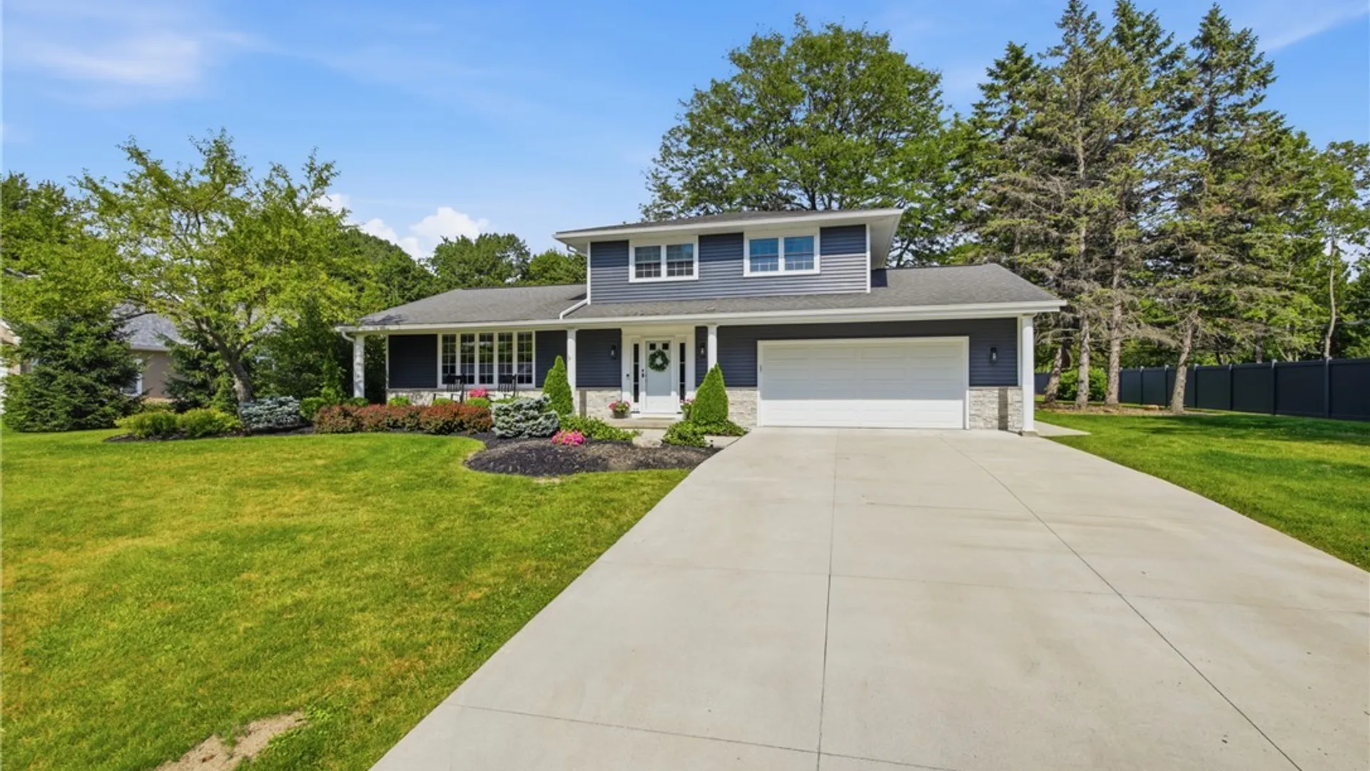 Property at 11 Rolling Hills Drive, Orchard Park, NY 14127 3