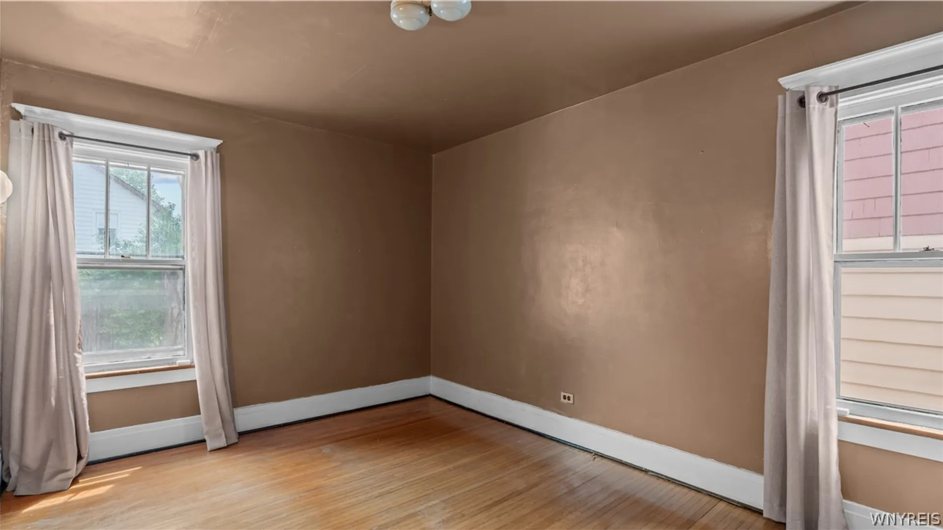 Property at 247 Rounds Avenue, Buffalo, NY 14215 17