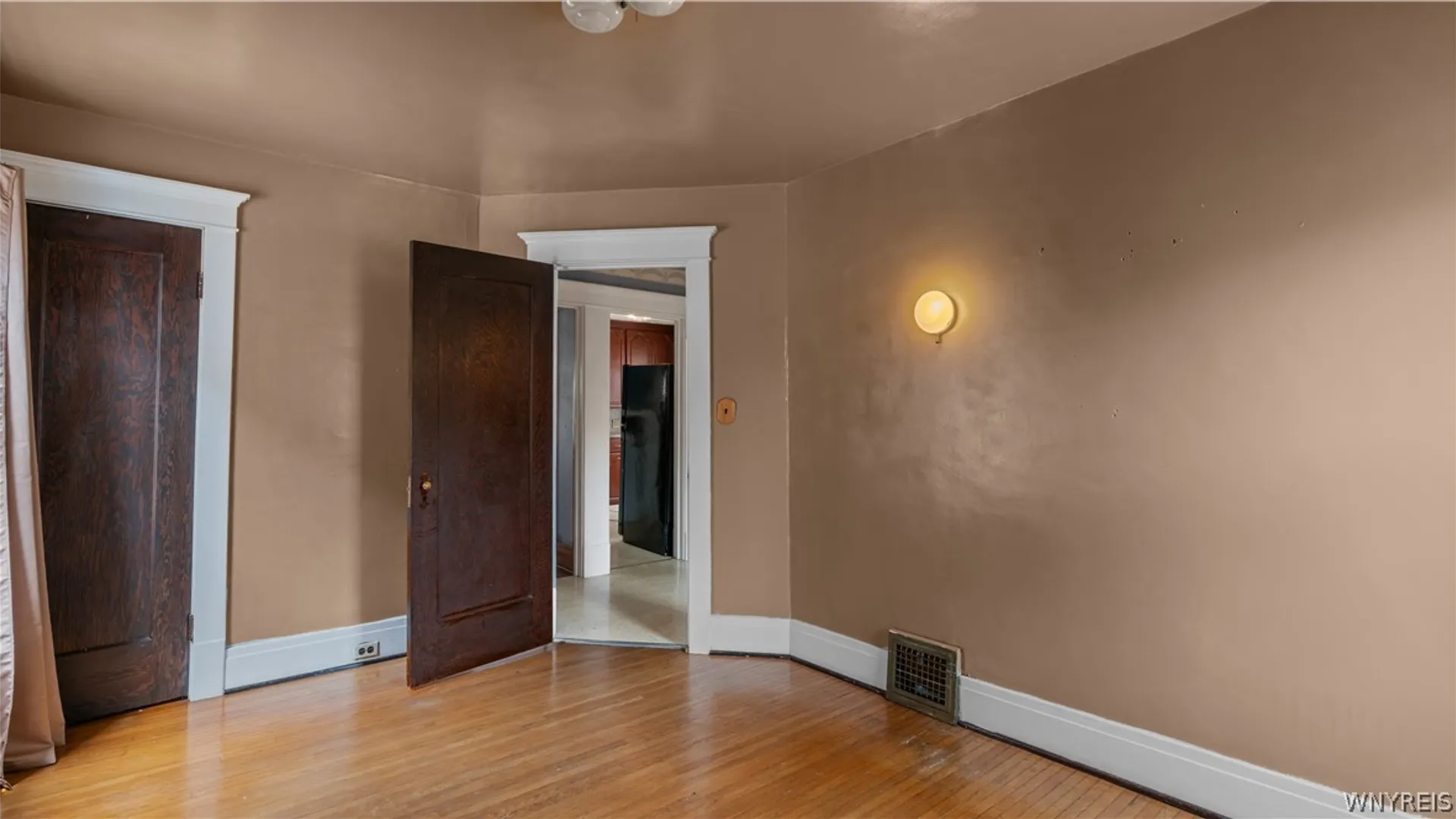 Property at 247 Rounds Avenue, Buffalo, NY 14215 18