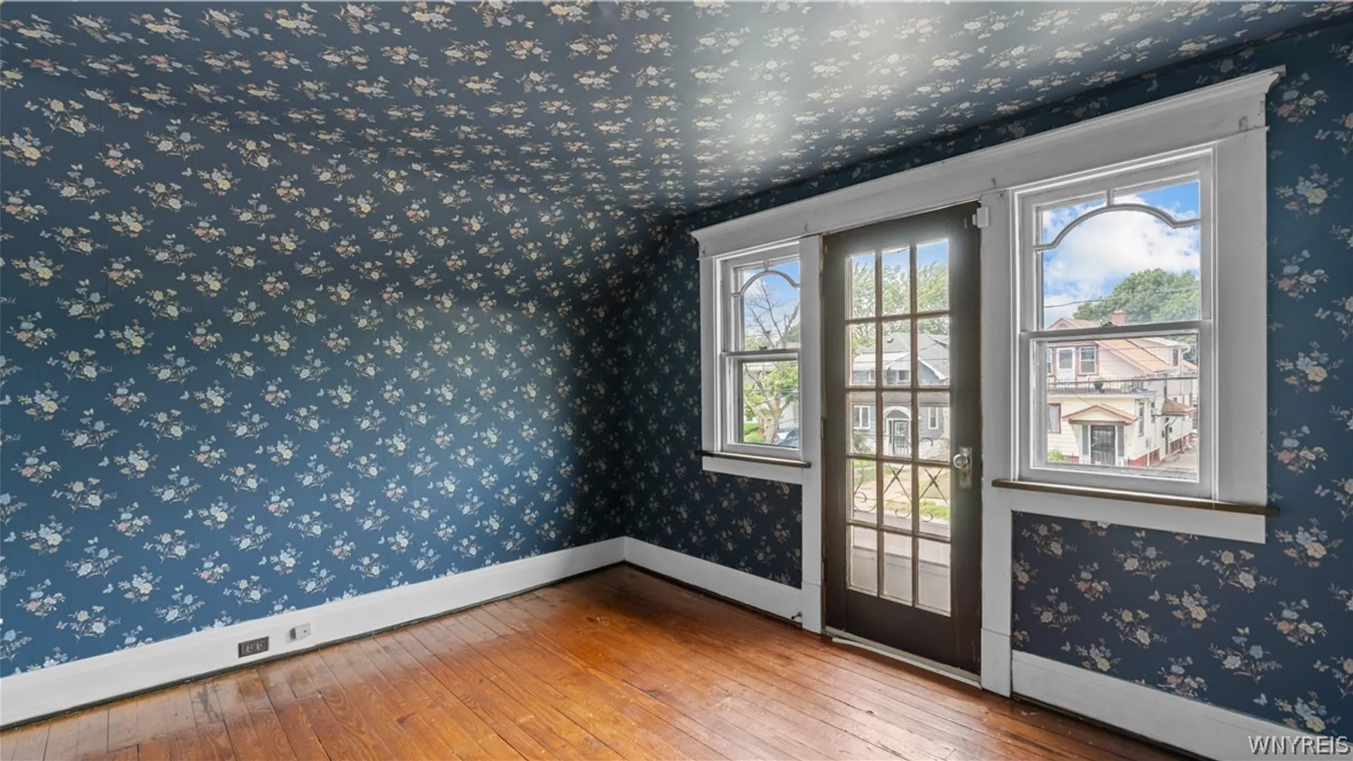 Property at 247 Rounds Avenue, Buffalo, NY 14215 21