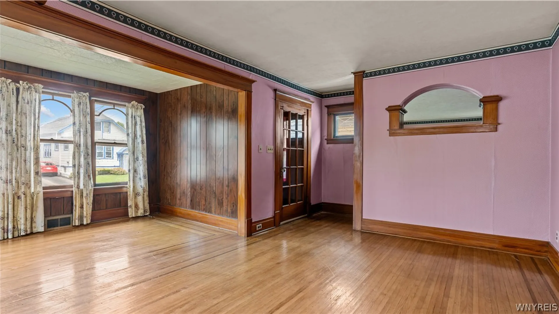 Property at 247 Rounds Avenue, Buffalo, NY 14215 5