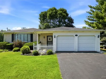 742 Scovell Drive, Lewiston, NY 14092