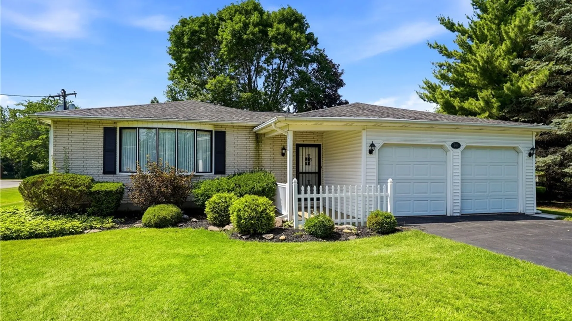 Property at 742 Scovell Drive, Lewiston, NY 14092 2