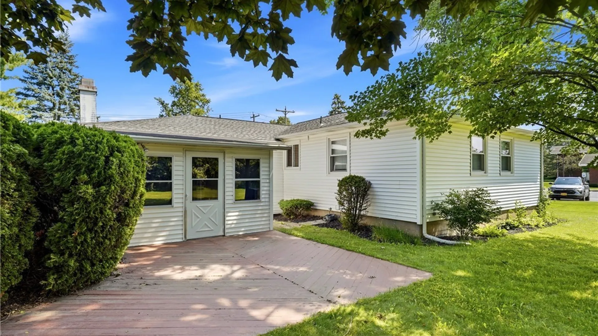 Property at 742 Scovell Drive, Lewiston, NY 14092 5