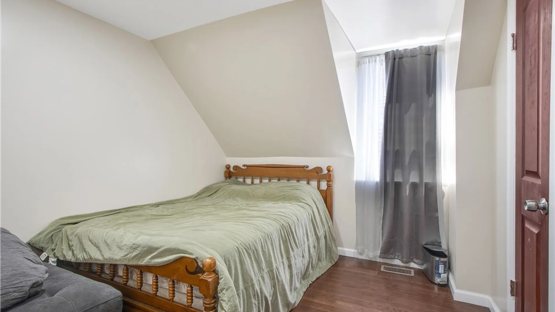 Property at 29 Churchill Street, Buffalo, NY 14207 33