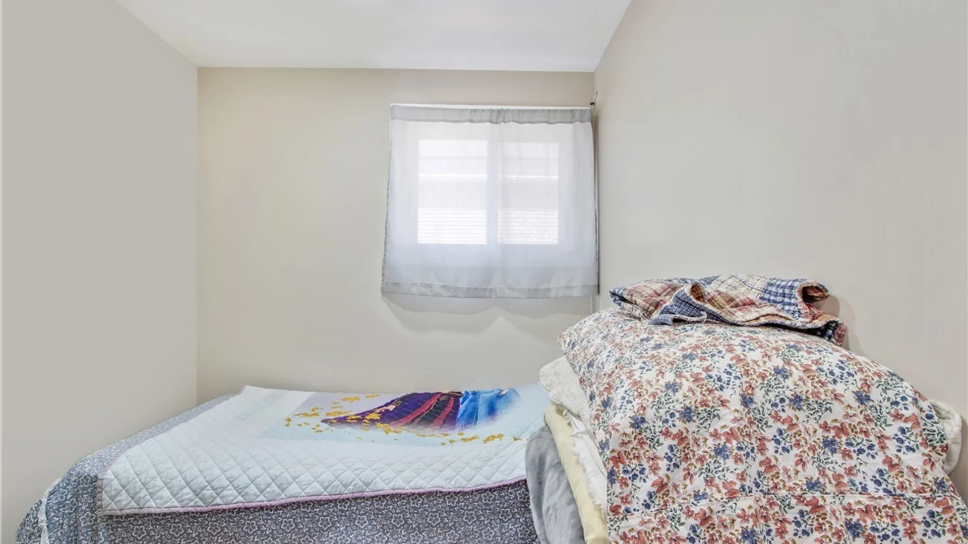 Property at 29 Churchill Street, Buffalo, NY 14207 6