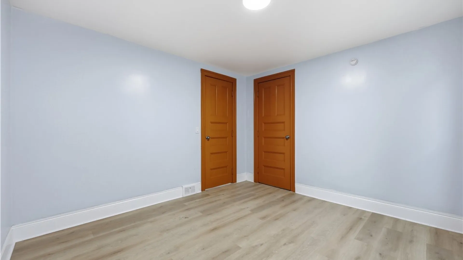 Property at 46 Woodlawn Avenue, Buffalo, NY 14209 11