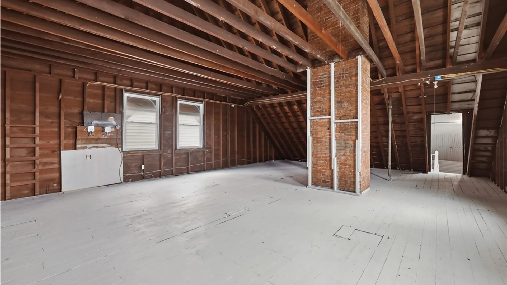 Property at 46 Woodlawn Avenue, Buffalo, NY 14209 34