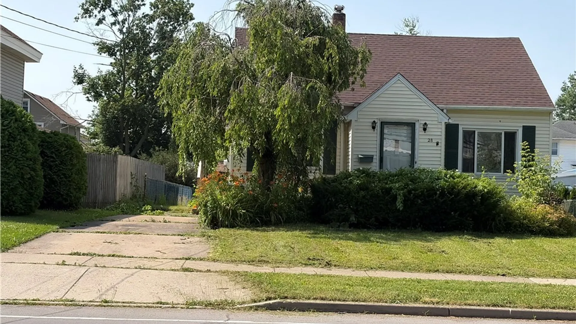 Property at 28 State Street, Royalton, NY 14105 3