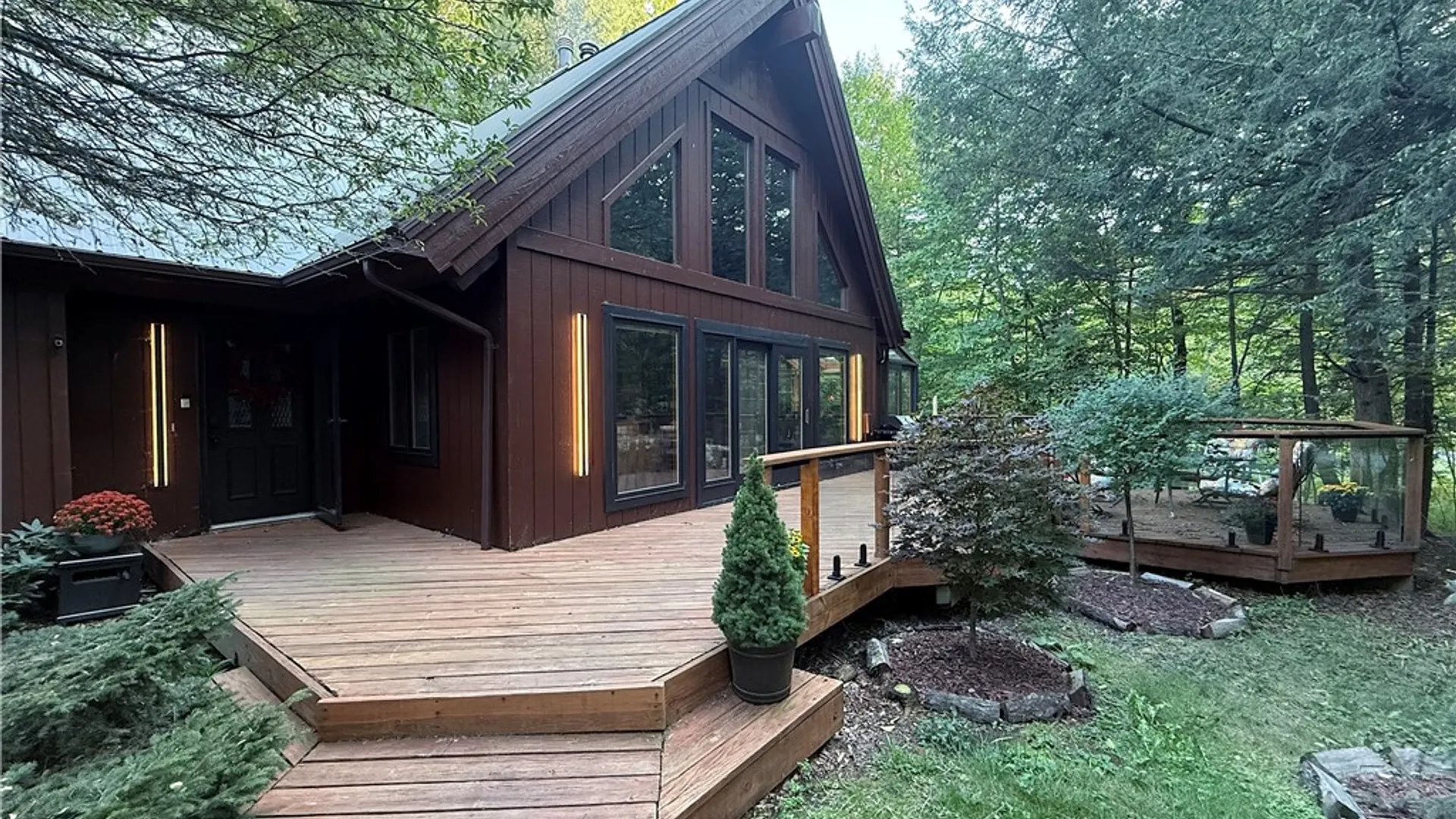 Property at 33 Woodstock Road, Concord, NY 14069 2