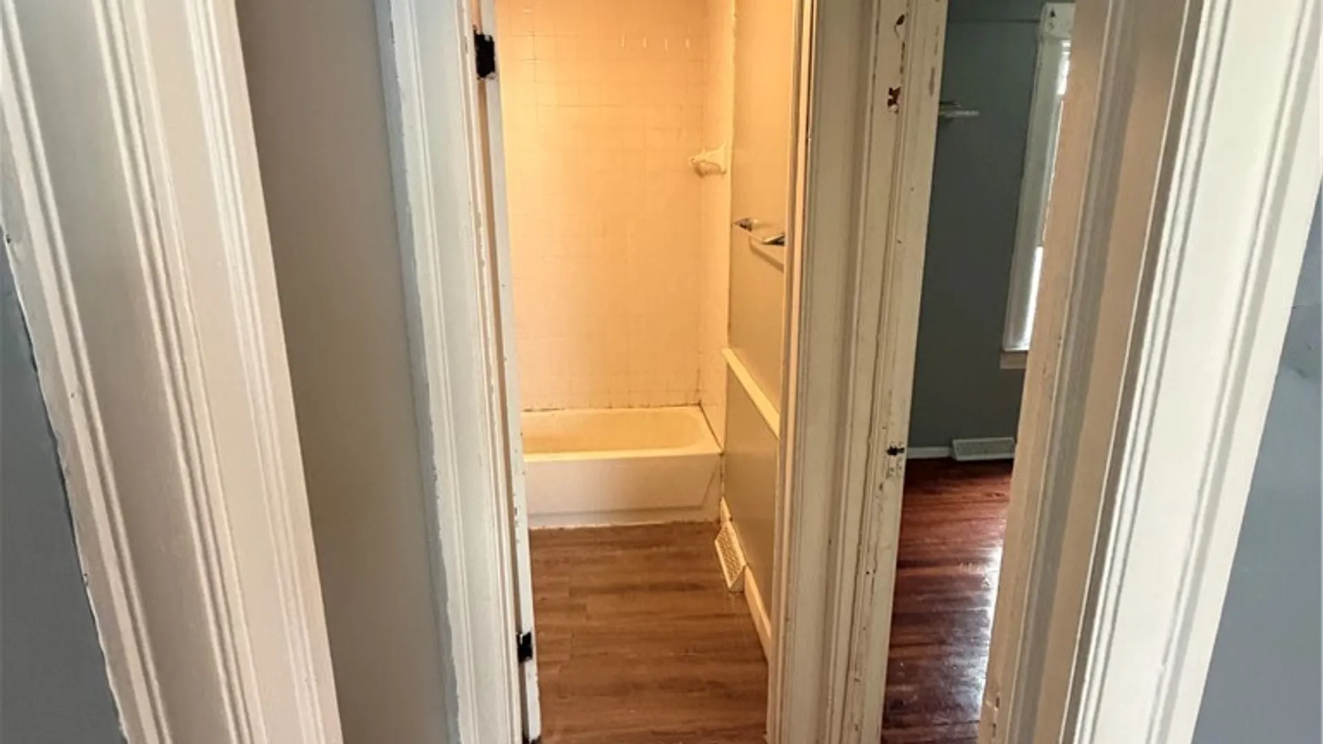 Property at 421 Tompkins Street, Syracuse, NY 13204 7