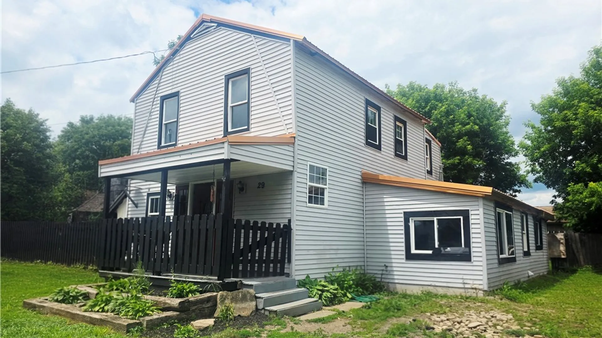 Property at 29 Willis Avenue, Bradford City, PA 16701 2