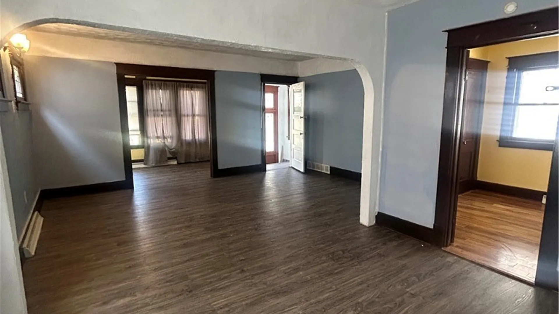 Property at 81 Saint Florian Street, Buffalo, NY 14207 3