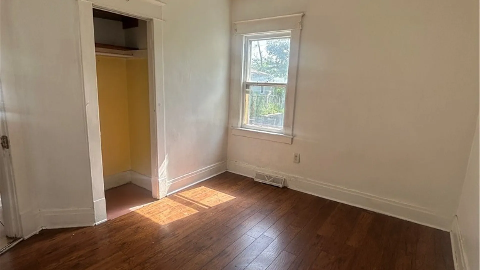 Property at 81 Saint Florian Street, Buffalo, NY 14207 8