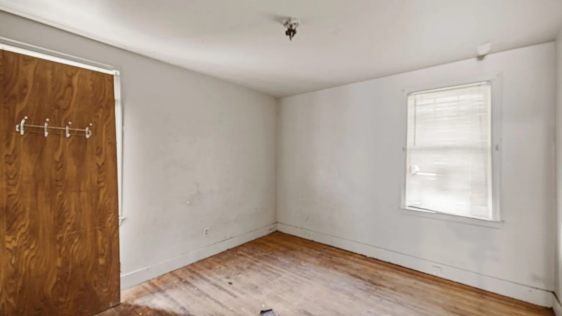 Property at 223 Phyllis Avenue, Buffalo, NY 14215 13