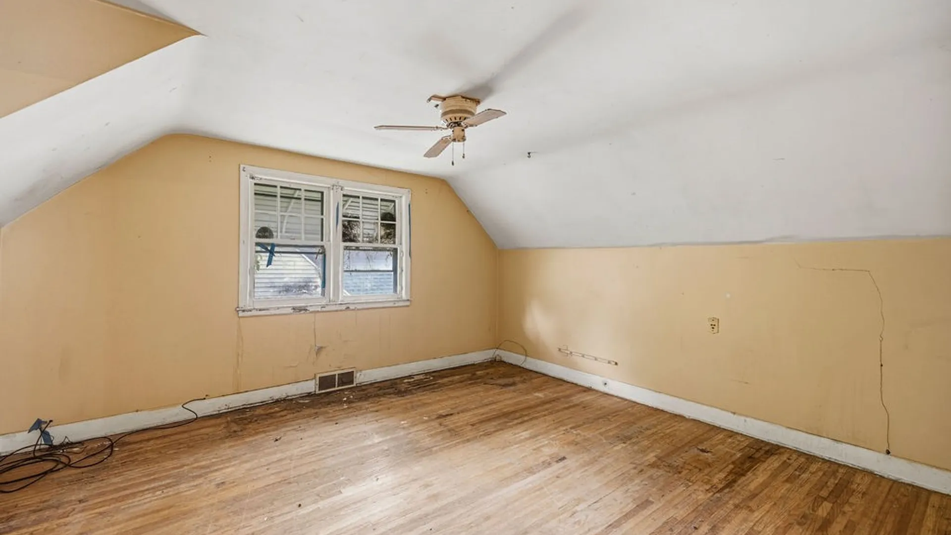 Property at 223 Phyllis Avenue, Buffalo, NY 14215 19