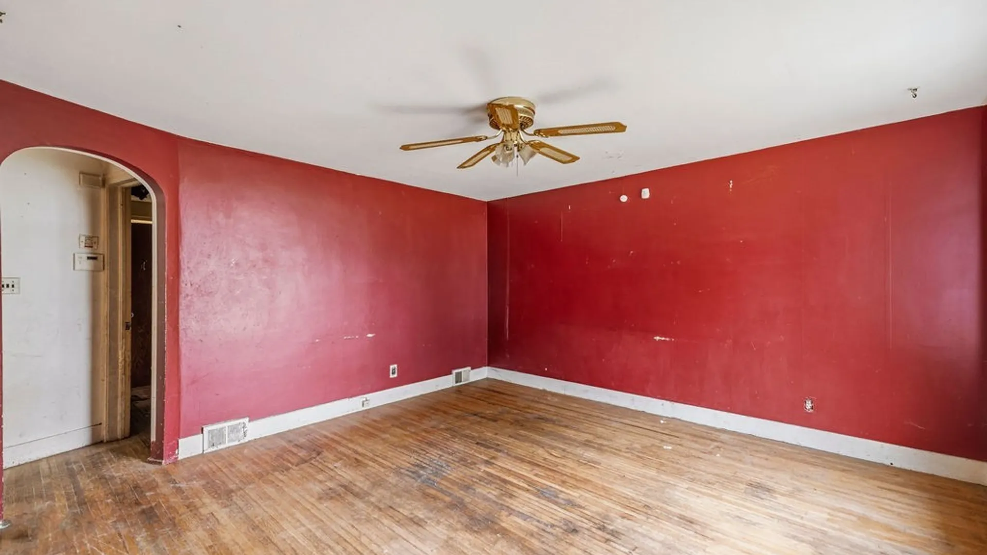 Property at 223 Phyllis Avenue, Buffalo, NY 14215 9