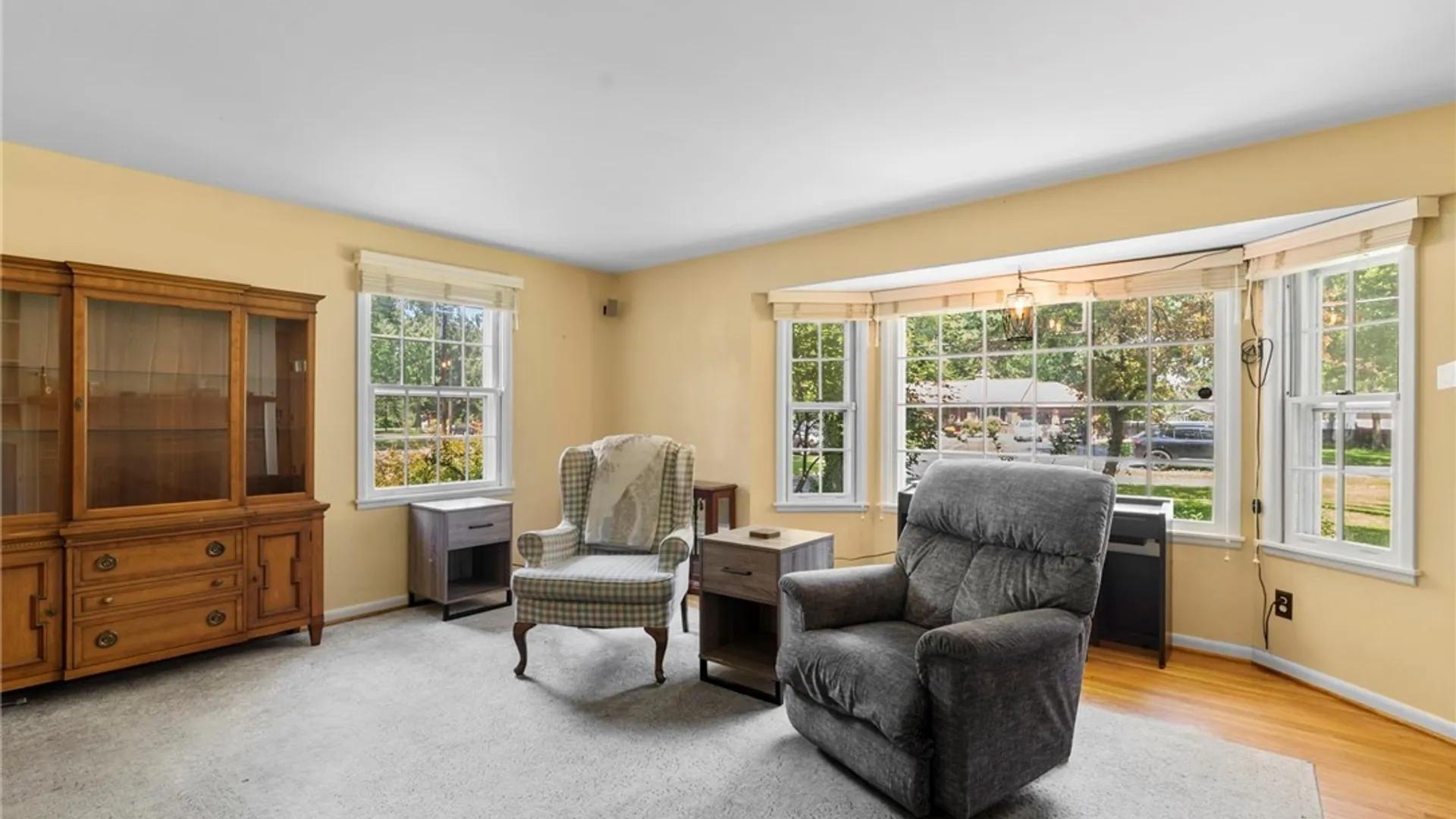 Property at 708 The Circle Drive, Lewiston, NY 14092 2