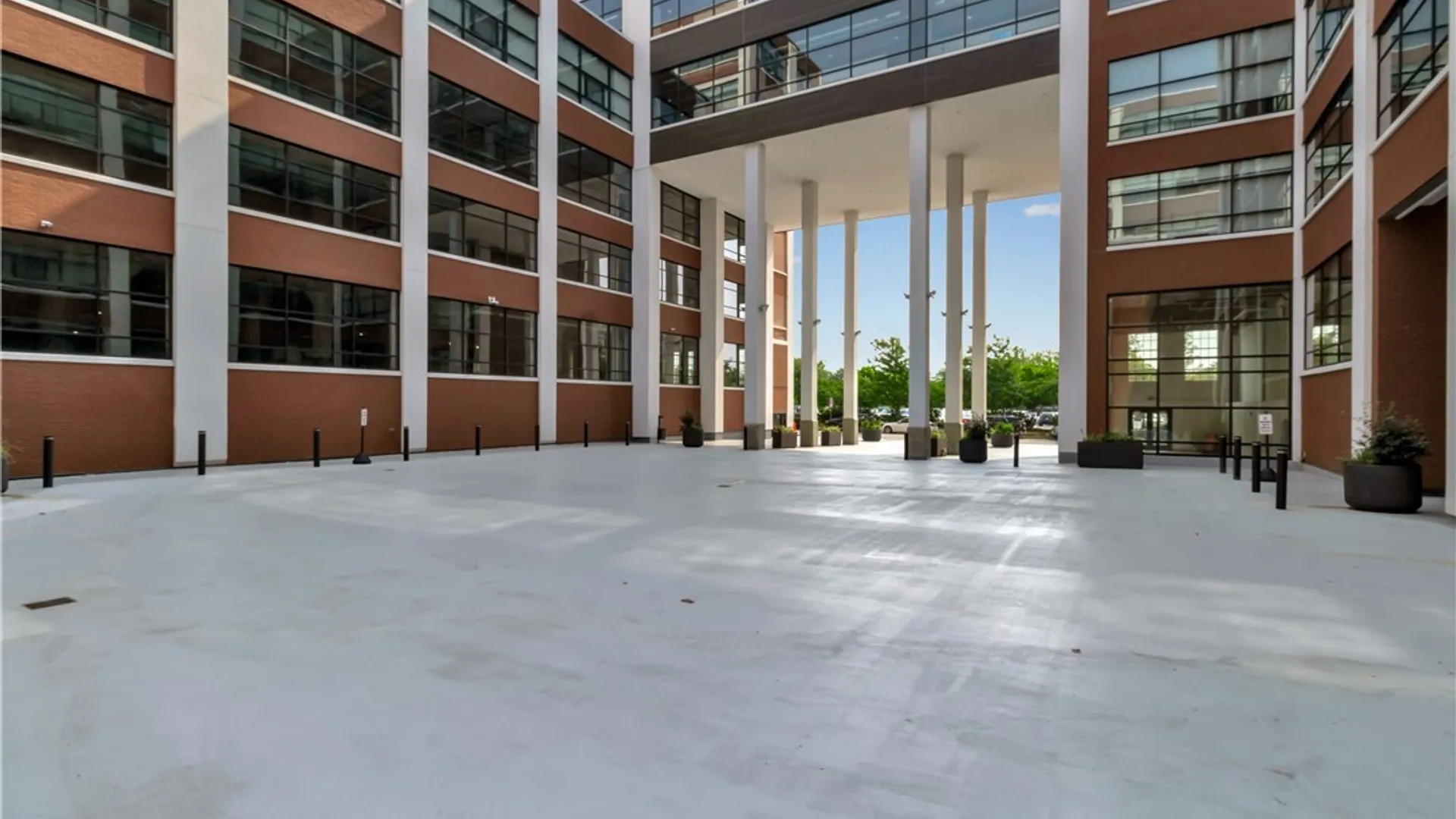 Property at 628 Ellicott Street, Buffalo, NY 14203 3