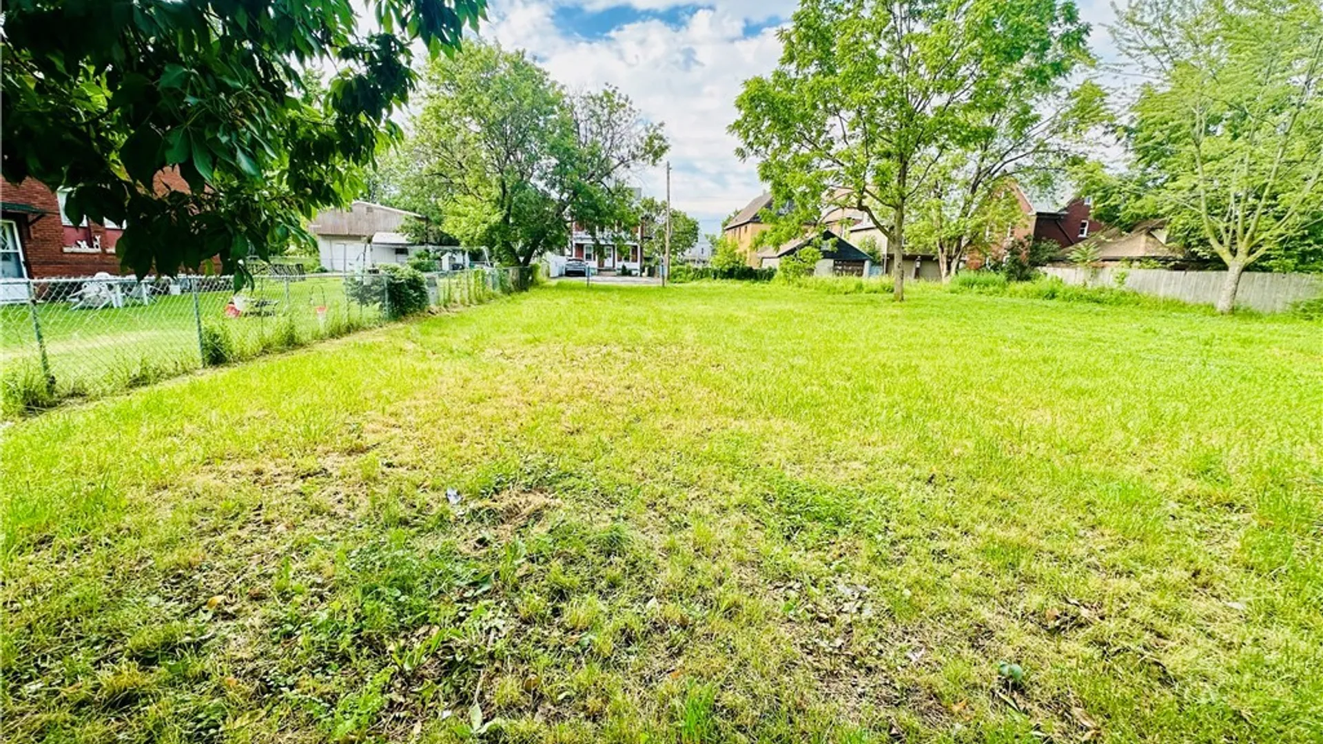 Property at 1960 Cudaback Avenue, Niagara Falls, NY 14303 2