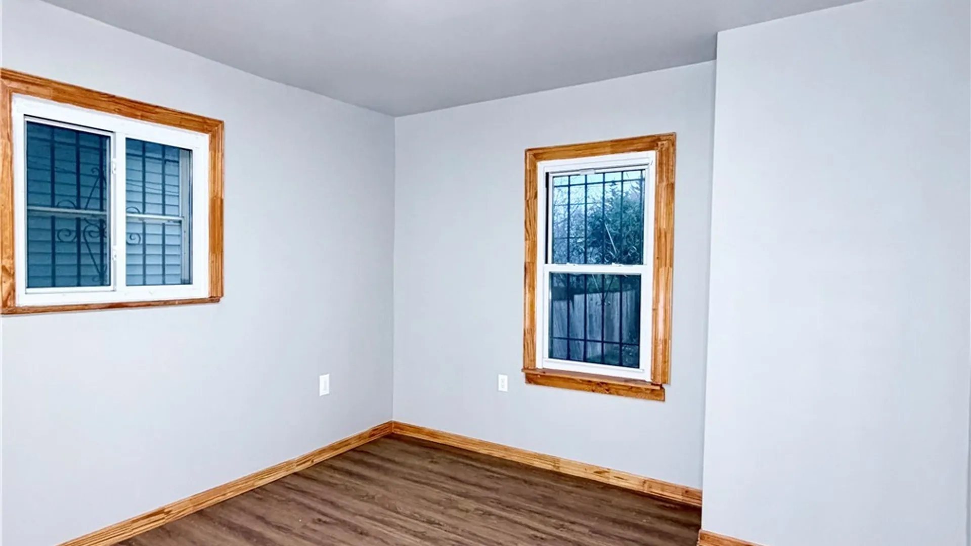 Property at 141 Westminster Avenue, Buffalo, NY 14215 16