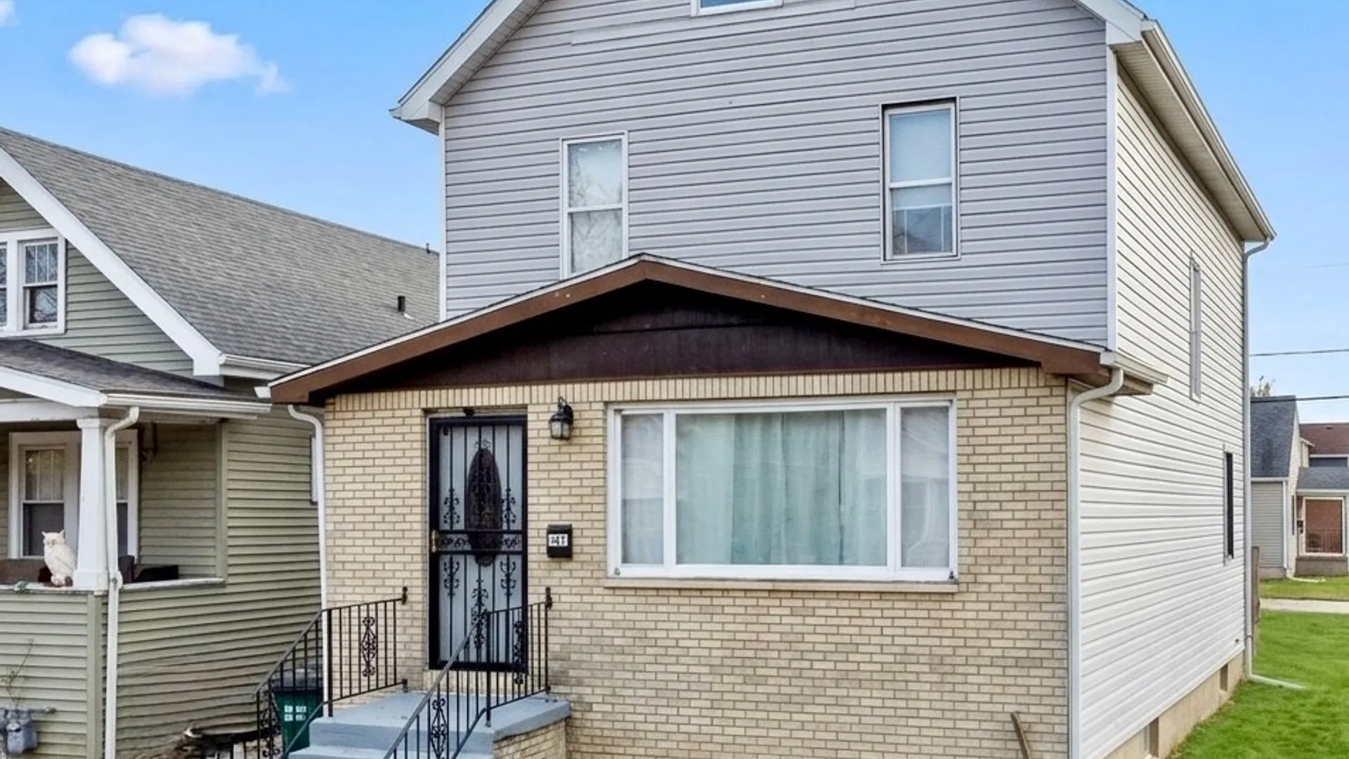 Property at 141 Westminster Avenue, Buffalo, NY 14215 2