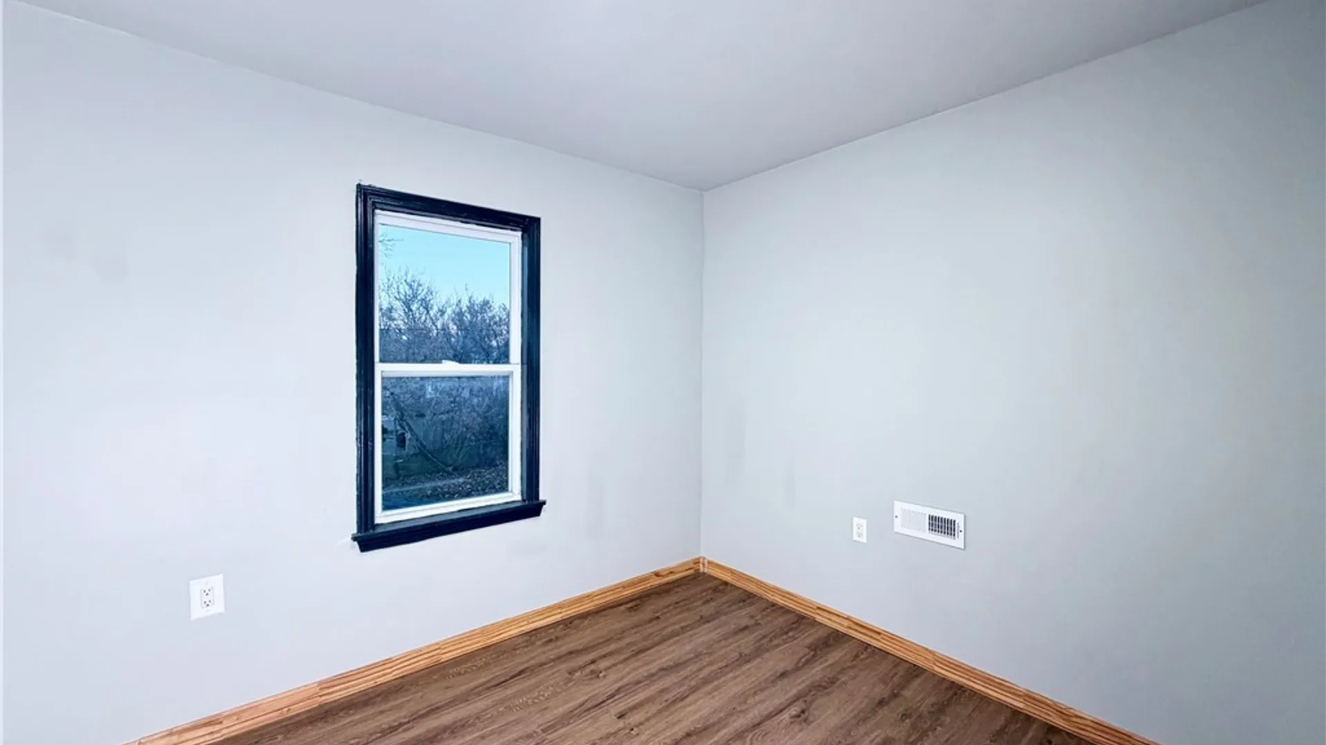 Property at 141 Westminster Avenue, Buffalo, NY 14215 30