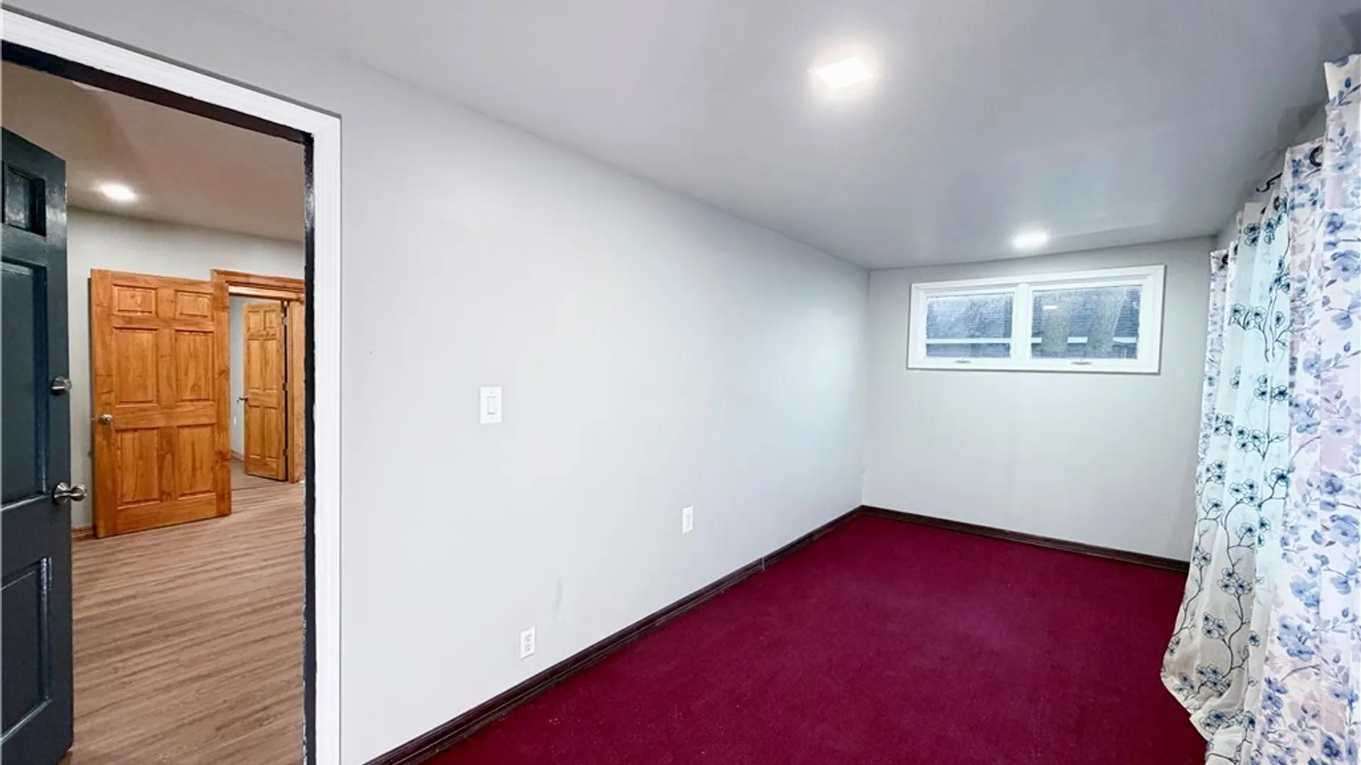 Property at 141 Westminster Avenue, Buffalo, NY 14215 6