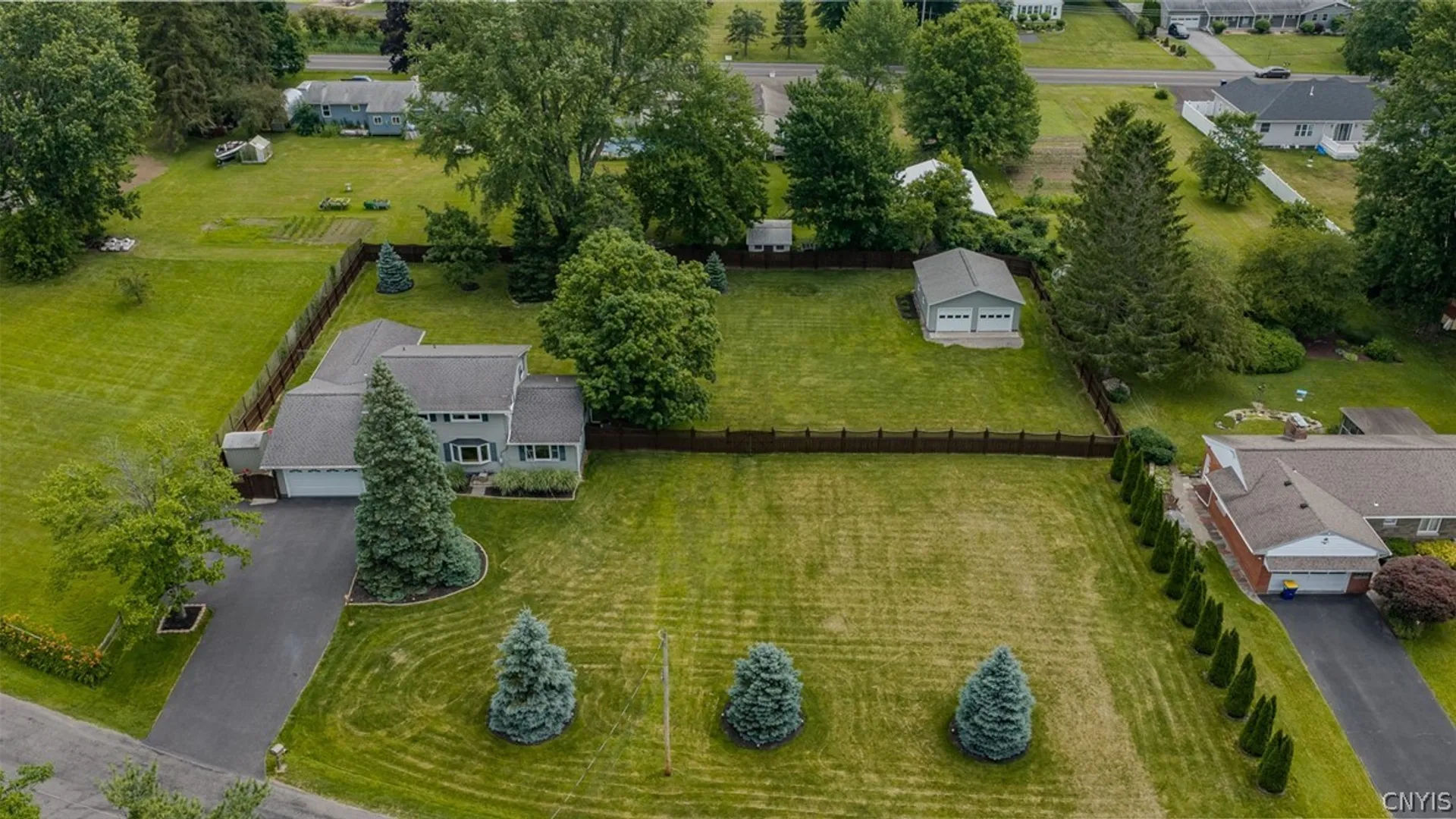 Property at 7640 Merritt Drive, Lysander, NY 13027 4