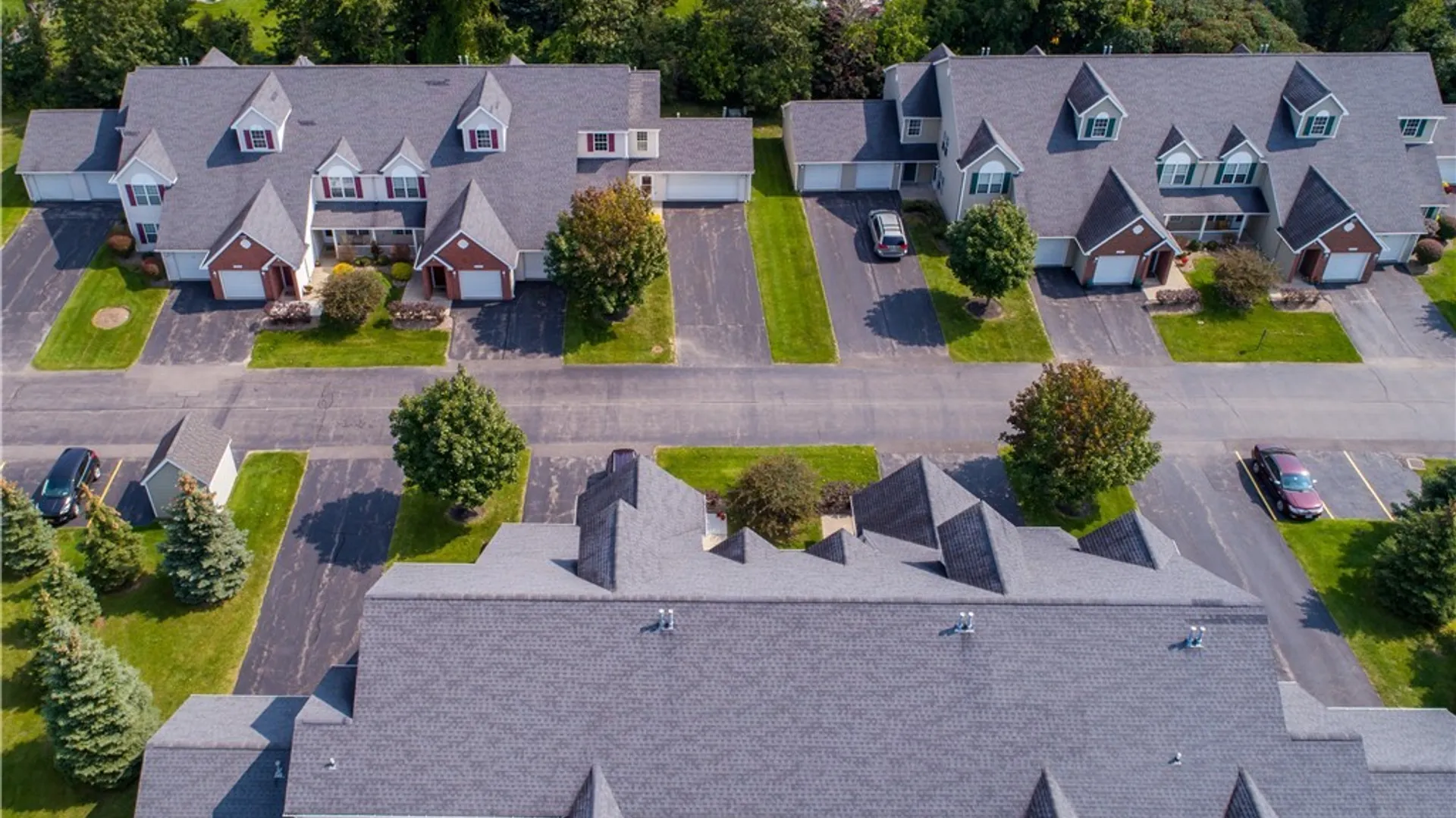 Property at 4100 Stonegate, Amherst, NY 14221 34
