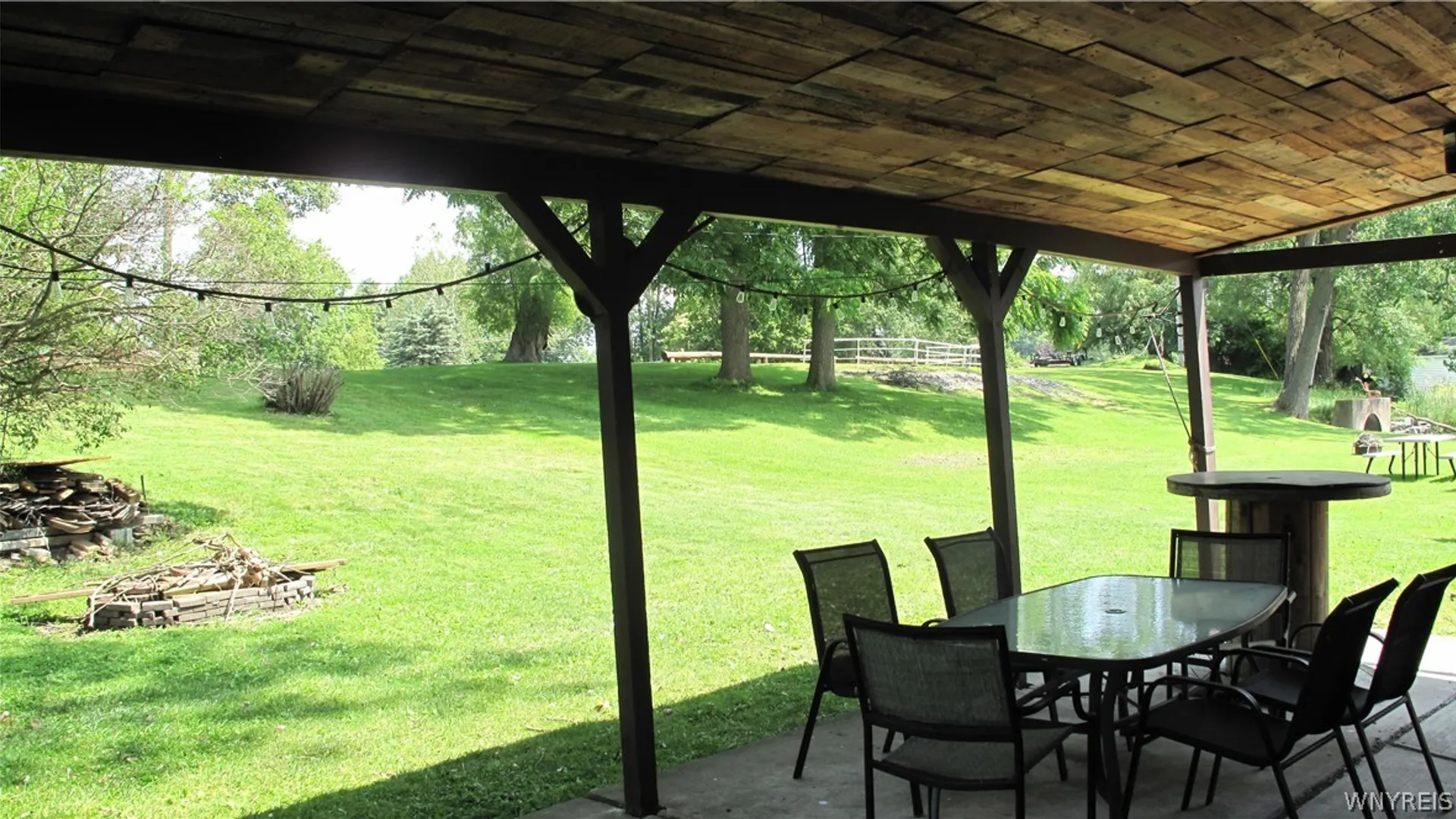 Property at 19 Canal Front Mayors Park, North Tonawanda, NY 14120 14