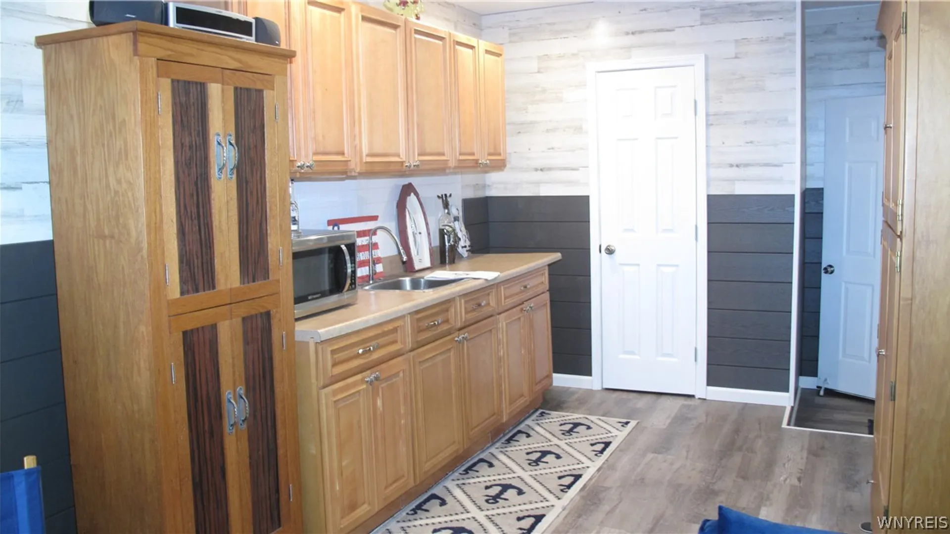 Property at 19 Canal Front Mayors Park, North Tonawanda, NY 14120 8