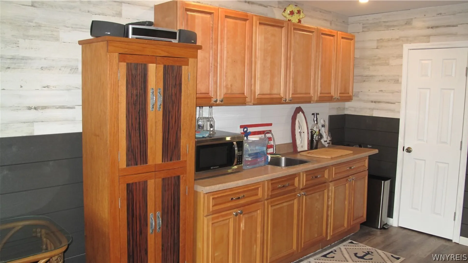 Property at 19 Canal Front Mayors Park, North Tonawanda, NY 14120 9