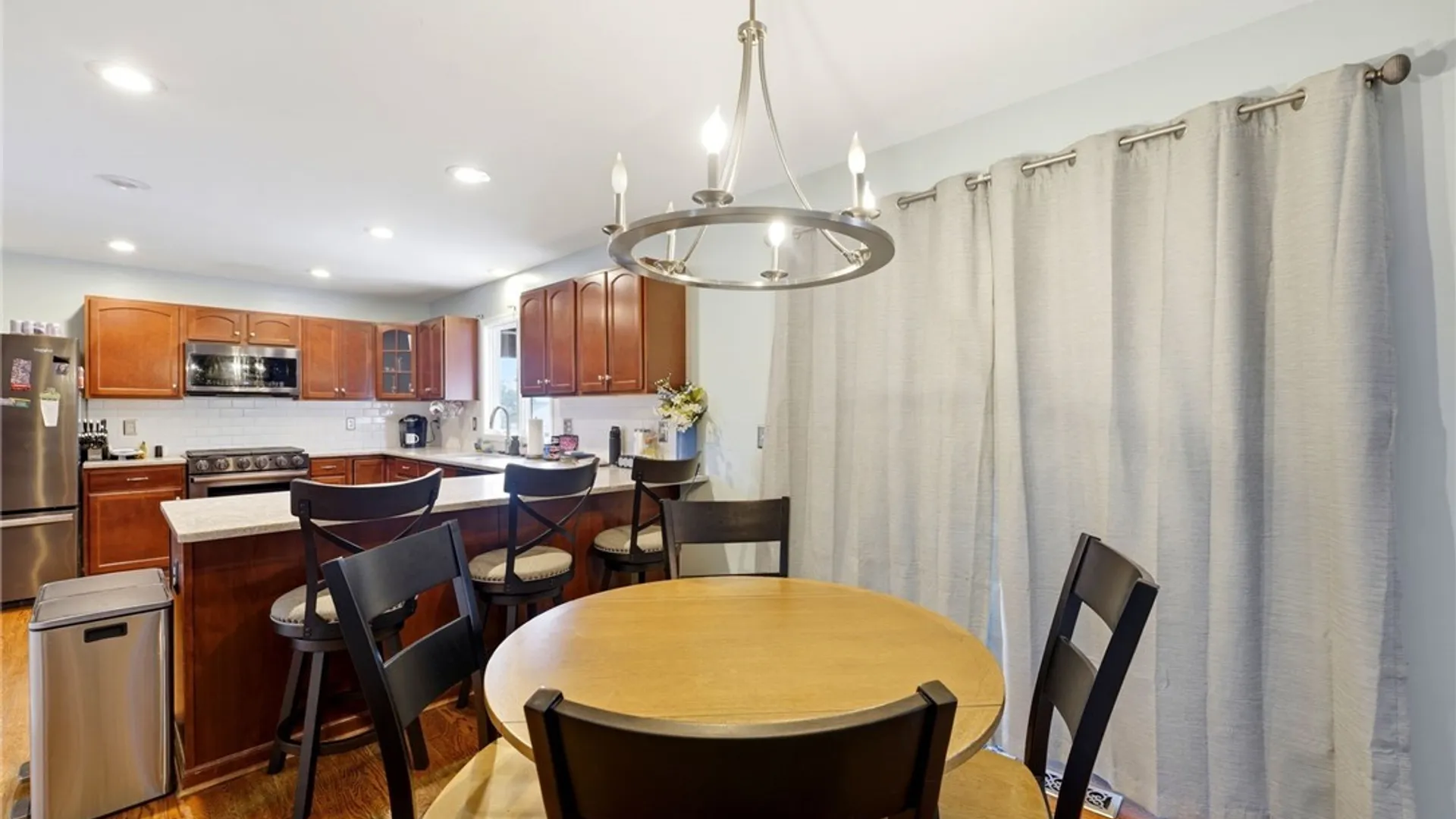Property at 21 Sunset Creek Drive, West Seneca, NY 14224 16