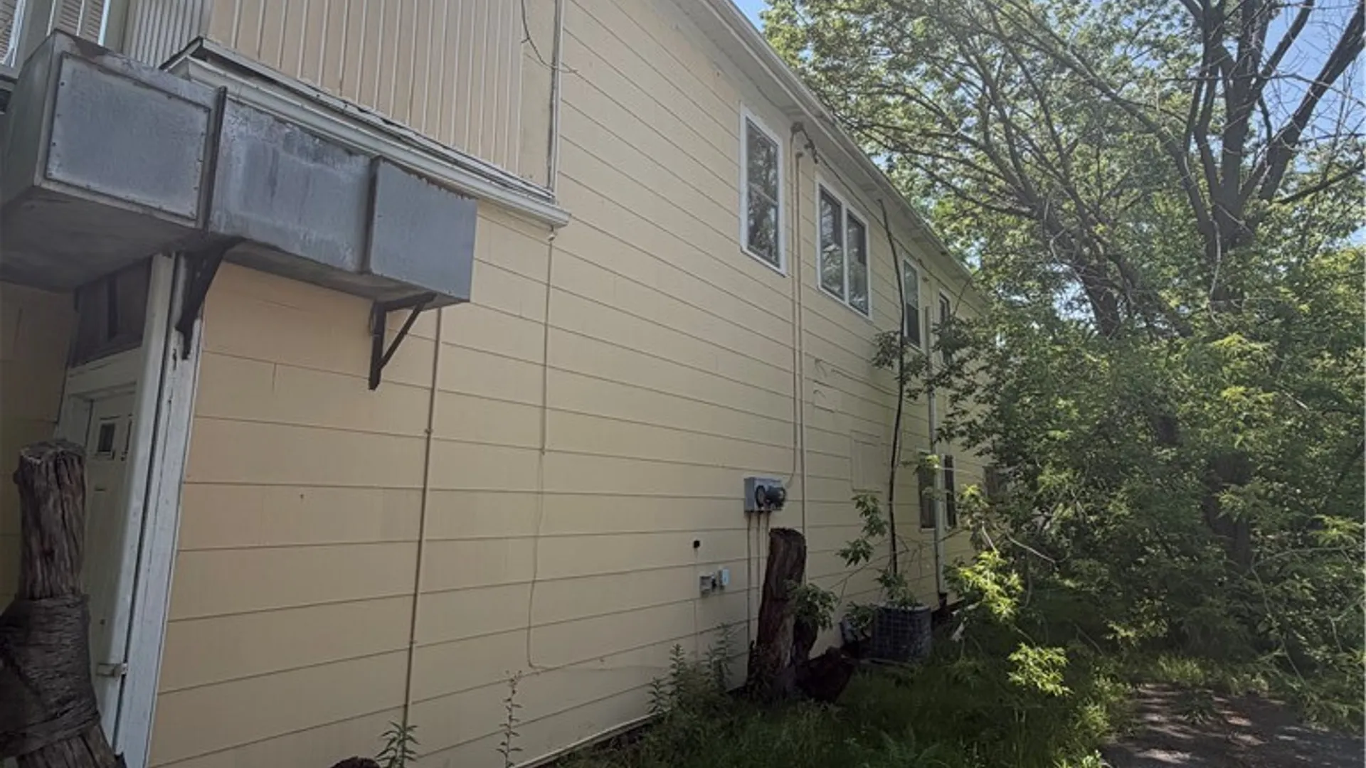 Property at 154 Niagara Falls Boulevard, Tonawanda, NY 14223 6