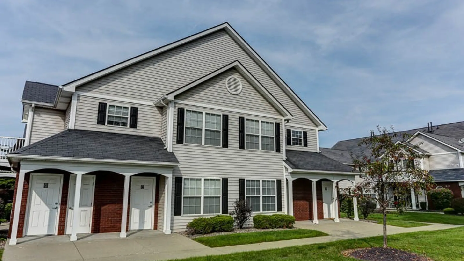 Property at 5 Autumn Creek C PLan, Amherst, NY 14221 2