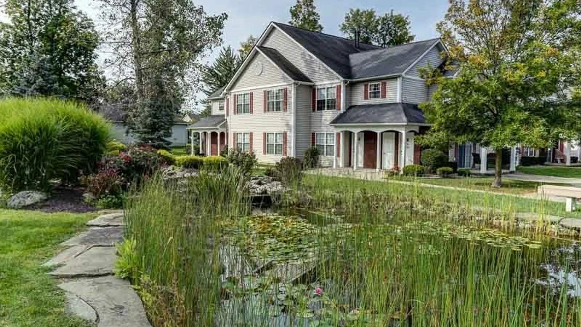 Property at 5 Autumn Creek C PLan, Amherst, NY 14221 6