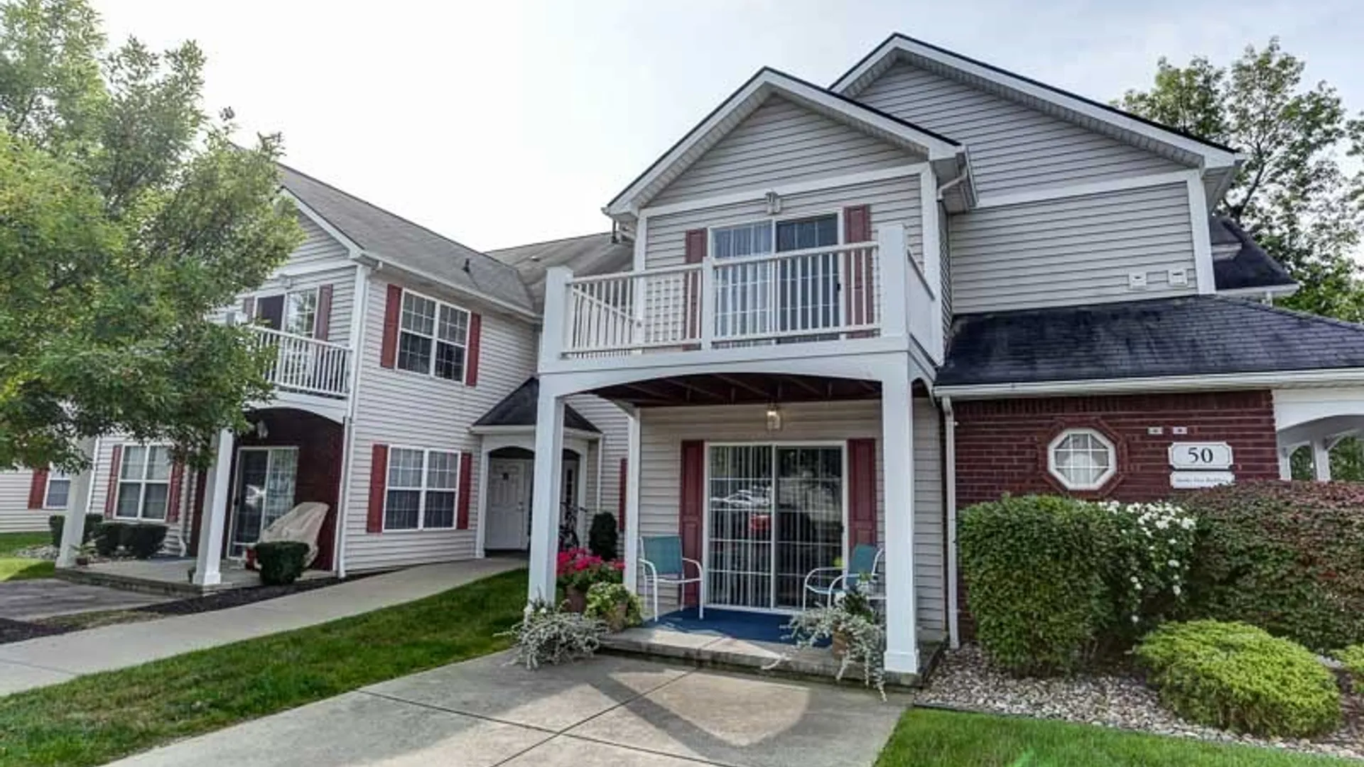 Property at 5 Autumn Creek C PLan, Amherst, NY 14221 7