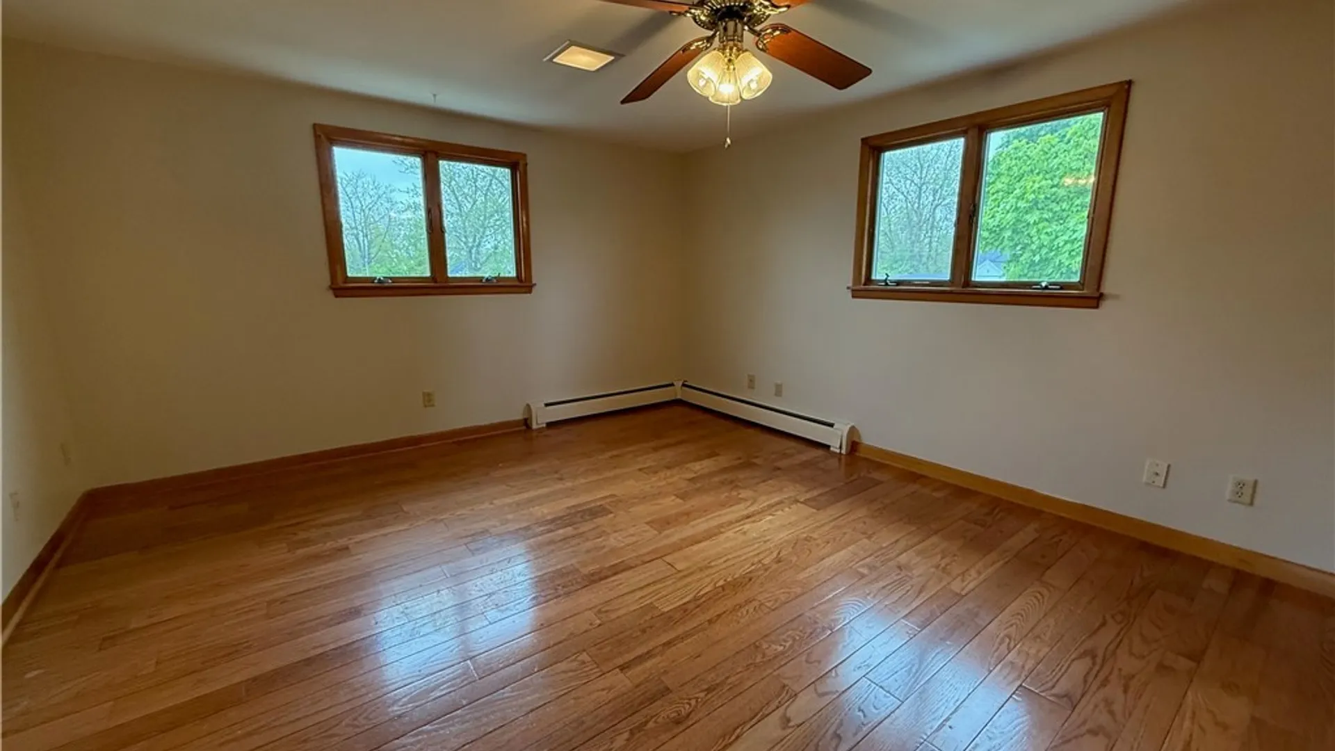 Property at 437 Springville Avenue, Amherst, NY 14226 21