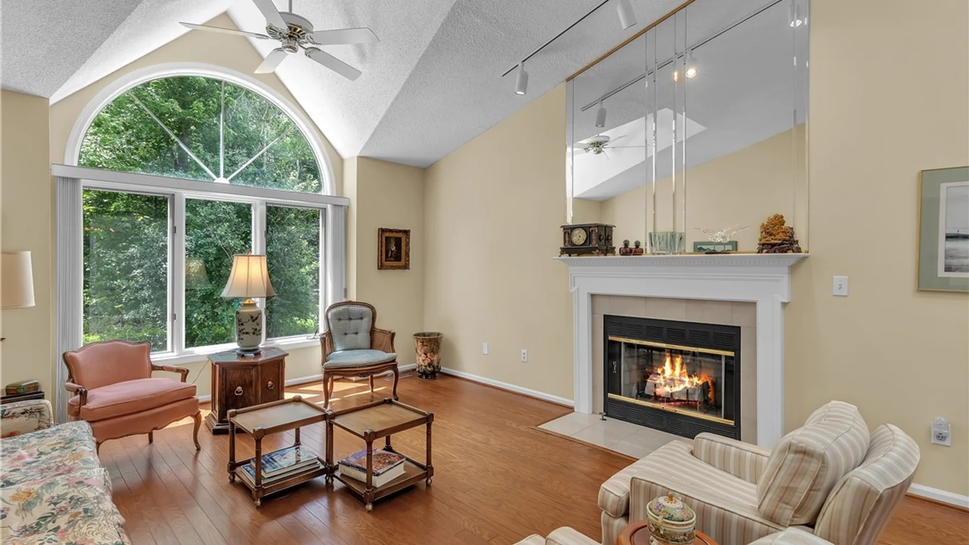 Property at 55 Spicebush Lane, Amherst, NY 14221 9