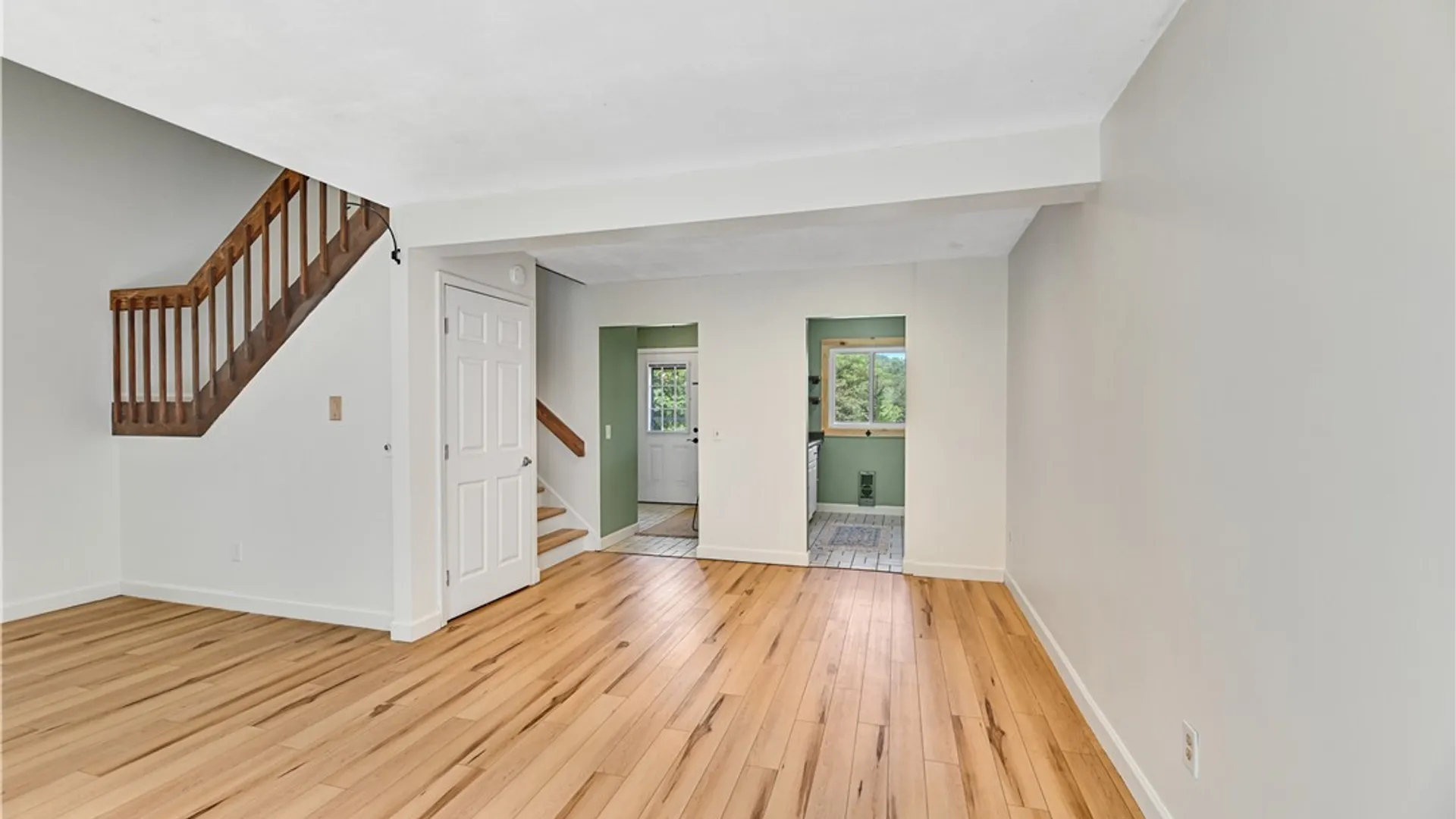 Property at 7 Pinewood Lane, South Bristol, NY 14512 23