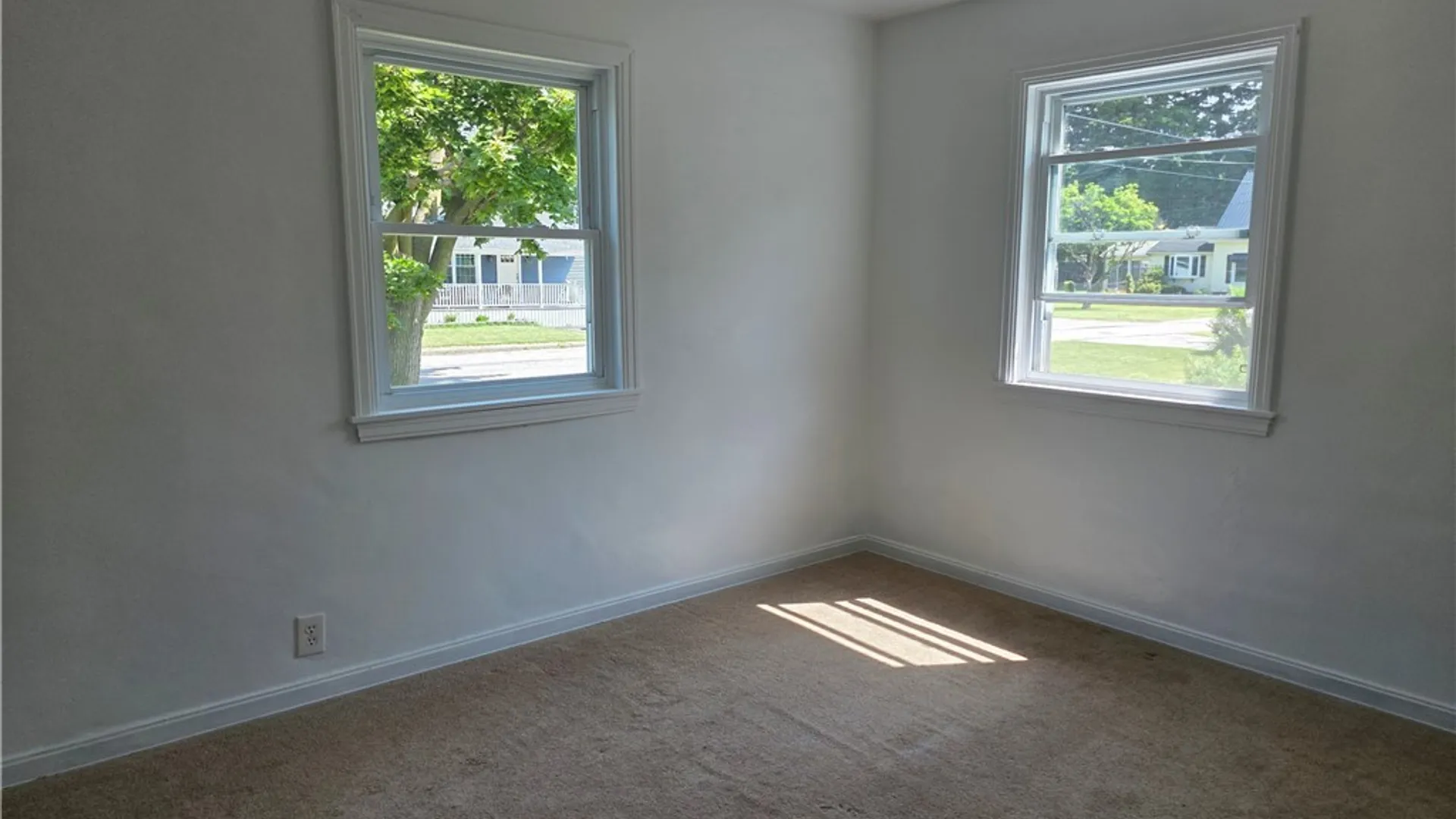 Property at 1027 Gwinn Street, Shelby, NY 14103 13