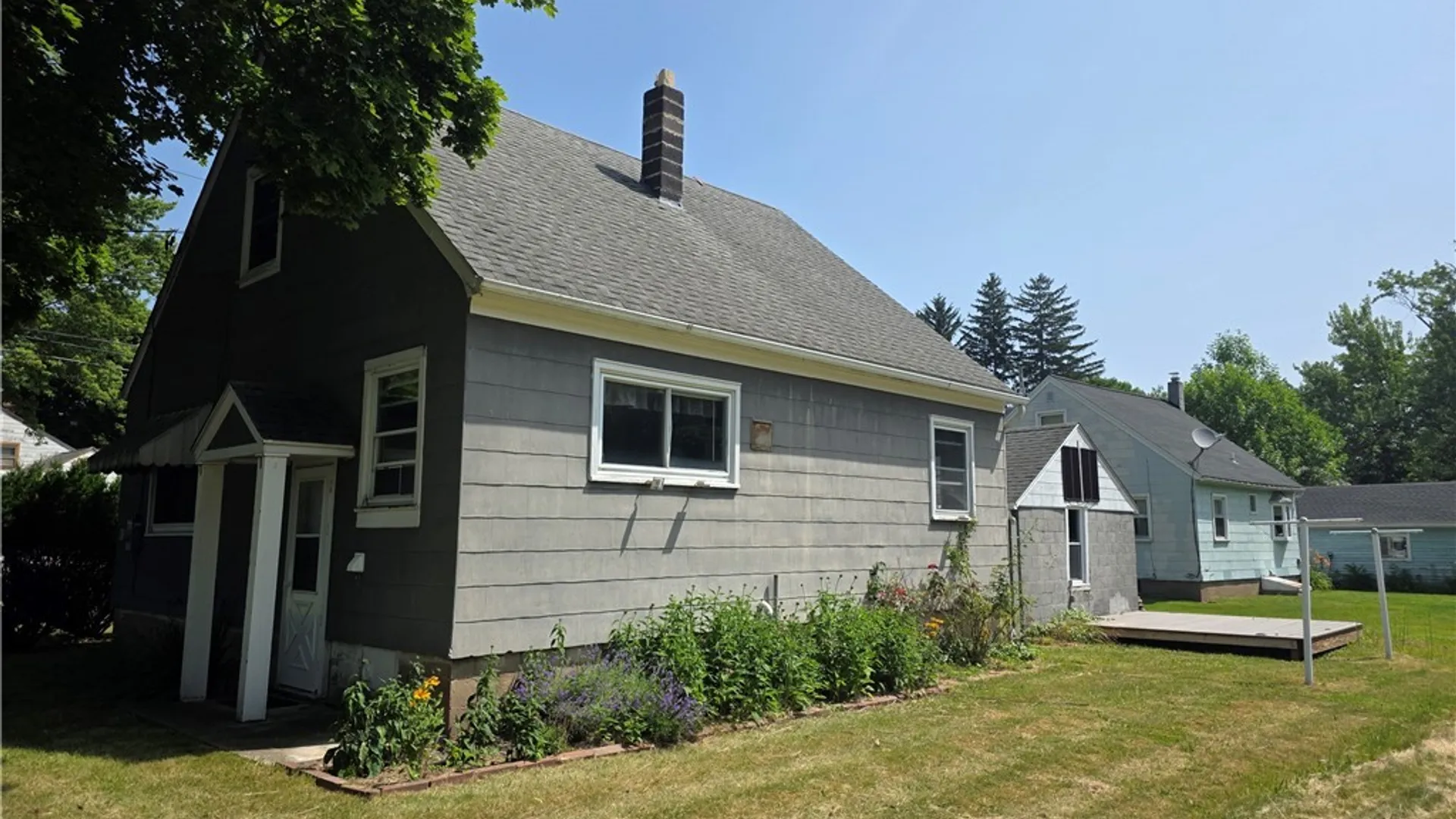 Property at 1027 Gwinn Street, Shelby, NY 14103 15