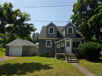 1027 Gwinn Street, Shelby, NY 14103